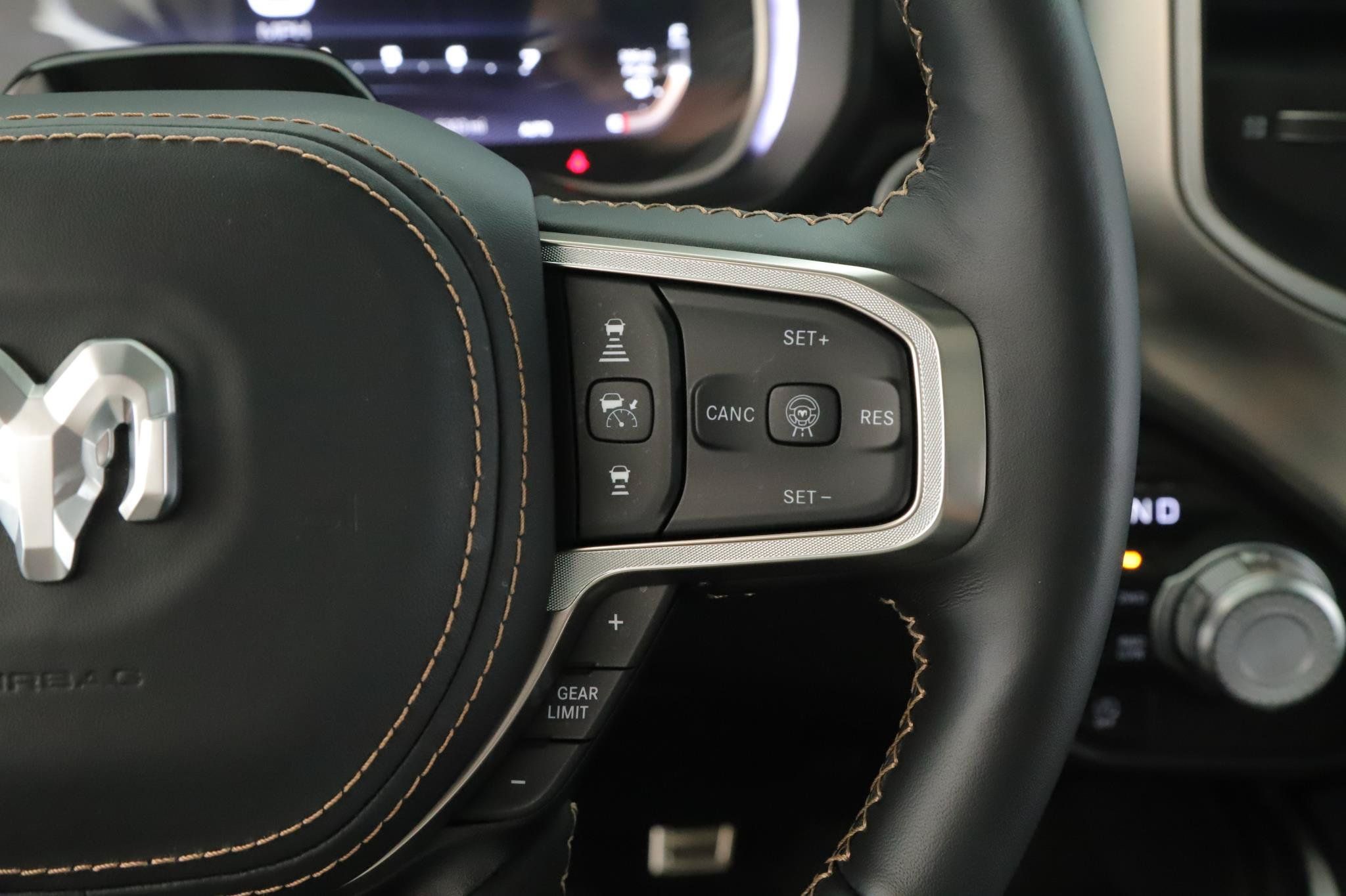 Used 2026 RAM 1500 Tungsten AWD/4WD image 12