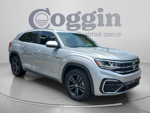 Used 2020 Volkswagen Atlas Cross Sport SE FWD image 7