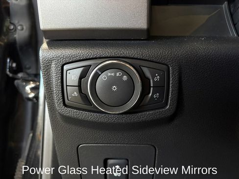 Used 2015 Ford F150 XLT w/ Equipment Group 302A Luxury AWD/4WD image 18