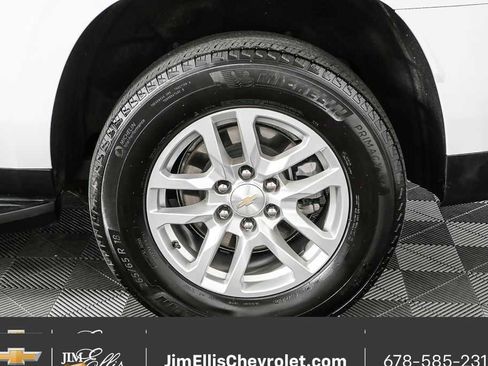 Certified 2024 Chevrolet Suburban LT image 39