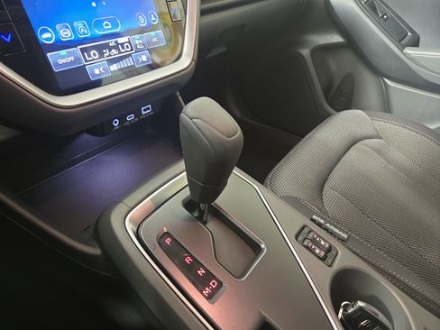 Used 2024 Subaru Crosstrek 2.0i Premium image 23