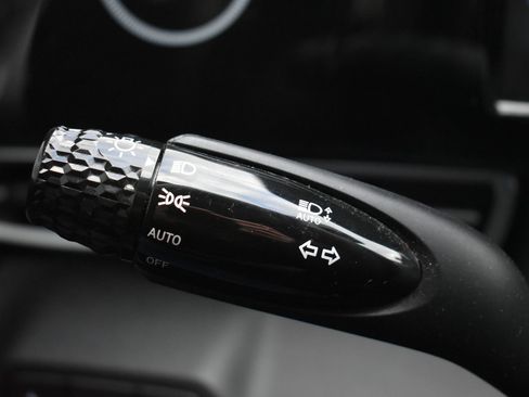 Used 2021 Hyundai Elantra SEL w/ Convenience Package image 20