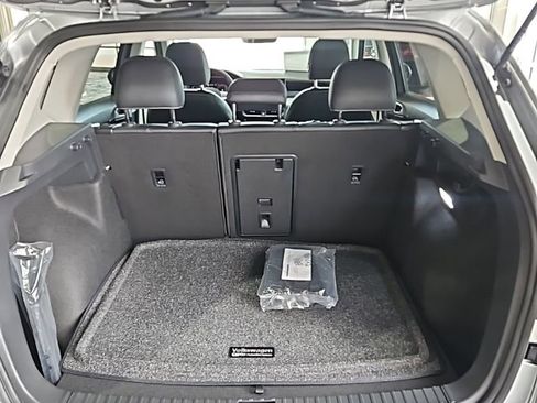 New 2026 Volkswagen Taos SEL AWD/4WD image 19