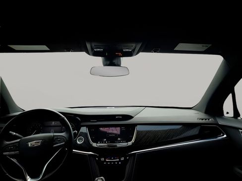 Used 2022 Cadillac XT6 Premium Luxury image 26