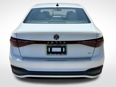 New 2026 Volkswagen Jetta SE FWD image 6