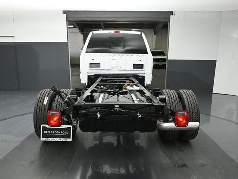 New 2026 Ford F550 2WD Crew Cab image 8