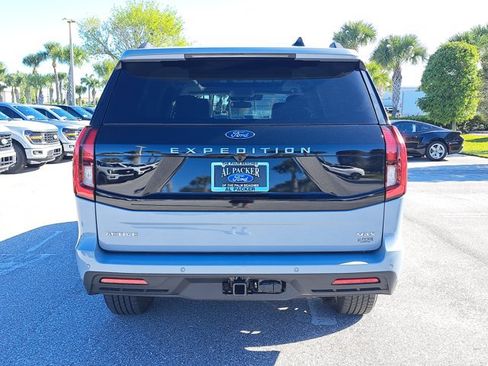 New 2026 Ford Expedition Max Active RWD image 8