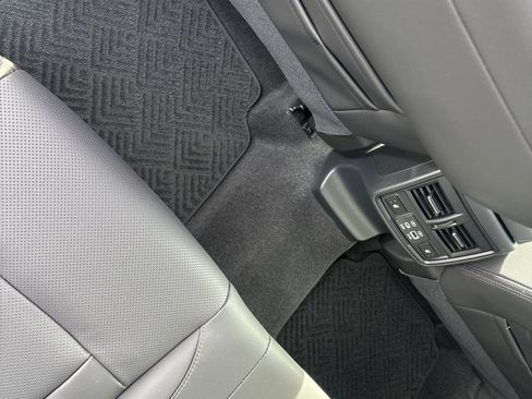 New 2026 Subaru Outback Limited image 36