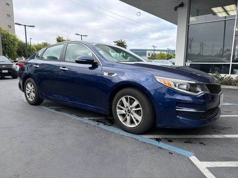 Used 2016 Kia Optima LX FWD image 2