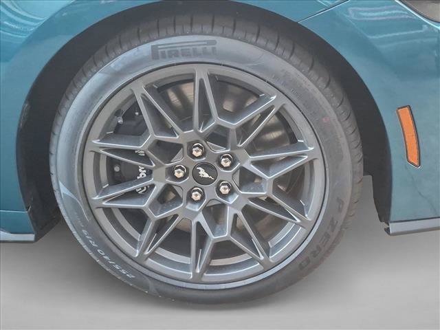 New 2026 Ford Mustang GT Premium w/ GT Performance Package RWD image 10