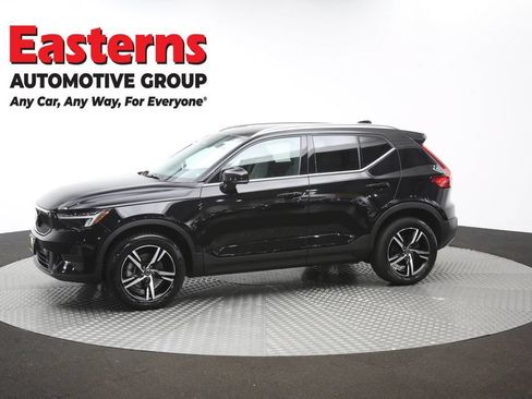 Used 2024 Volvo XC40 B5 Core AWD/4WD image 58