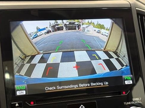 Used 2023 Subaru Crosstrek Hybrid w/ Moonroof Package w/Navigation AWD/4WD image 34