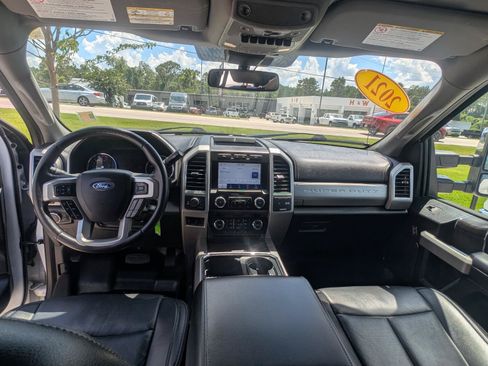 Used 2021 Ford F250 Lariat w/ Chrome Package AWD/4WD image 19