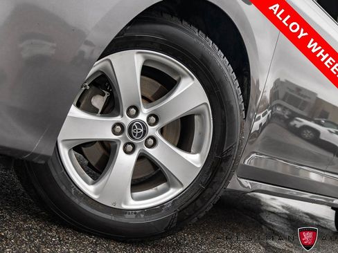 Used 2018 Toyota Sienna LE image 10