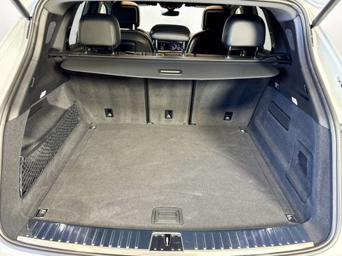 Certified 2025 Porsche Cayenne image 22