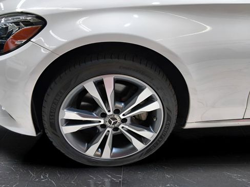 Used 2021 Mercedes-Benz C 300 4MATIC Sedan image 9
