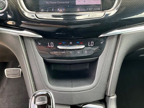 Used 2020 Cadillac XT6 Sport AWD/4WD image 32