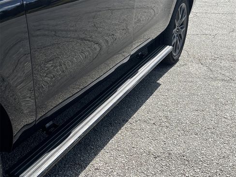 New 2025 Ford Expedition Max Platinum w/ Stealth Performance Package image 32