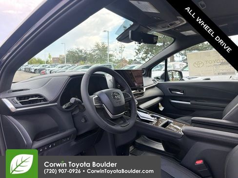 Used 2026 Toyota Sienna Platinum AWD/4WD image 25