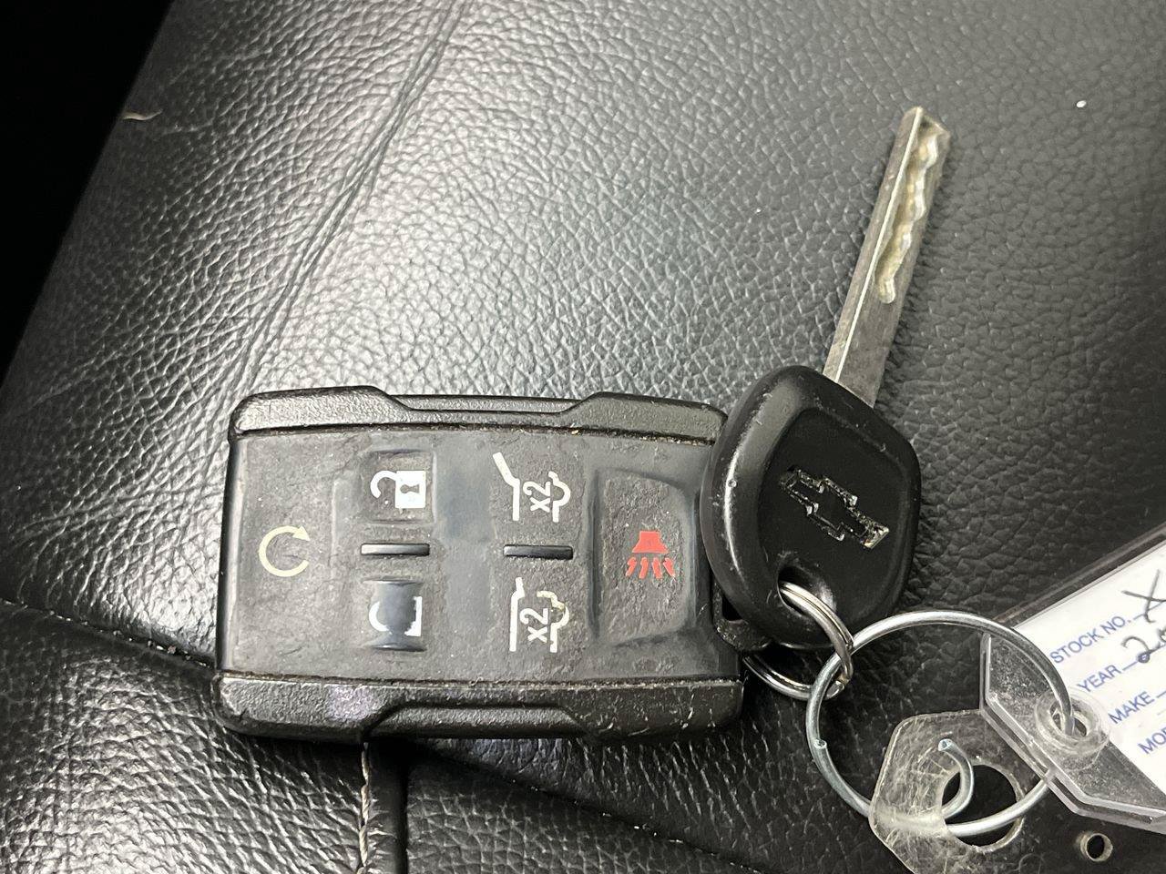 Used 2020 Chevrolet Suburban LT AWD/4WD image 26