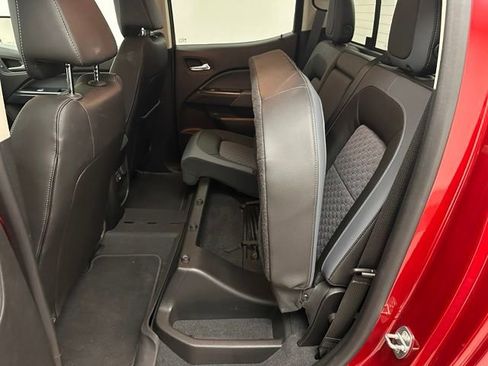 Used 2021 Chevrolet Colorado Z71 AWD/4WD image 18