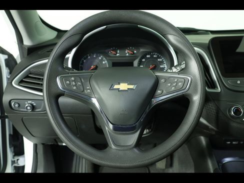 Used 2024 Chevrolet Malibu LT image 22