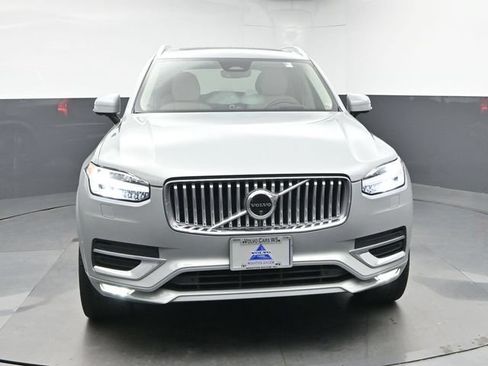 Used 2024 Volvo XC90 B6 Ultimate w/ Lounge Package AWD/4WD image 2