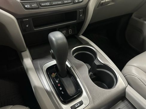 Used 2020 Honda Pilot EX-L image 38