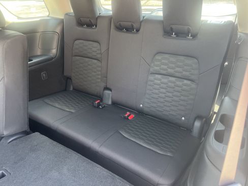 New 2026 Nissan Pathfinder SV image 21