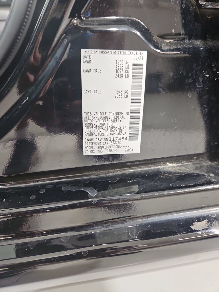Certified 2025 Nissan Altima 2.5 S FWD image 30