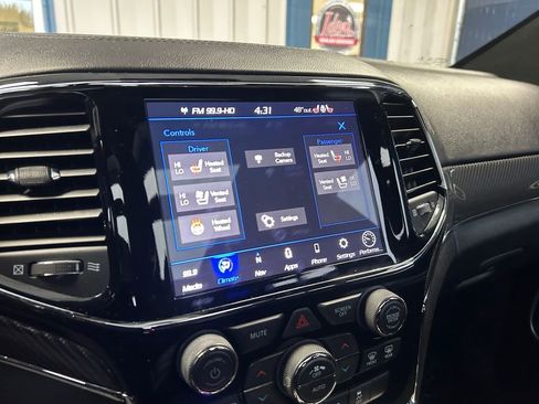 Used 2020 Jeep Grand Cherokee SRT image 36