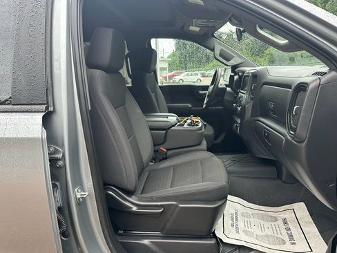 Used 2024 Chevrolet Silverado 1500 Custom AWD/4WD image 21
