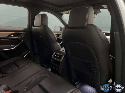 Used 2024 Jaguar F-PACE R-Dynamic S image 79