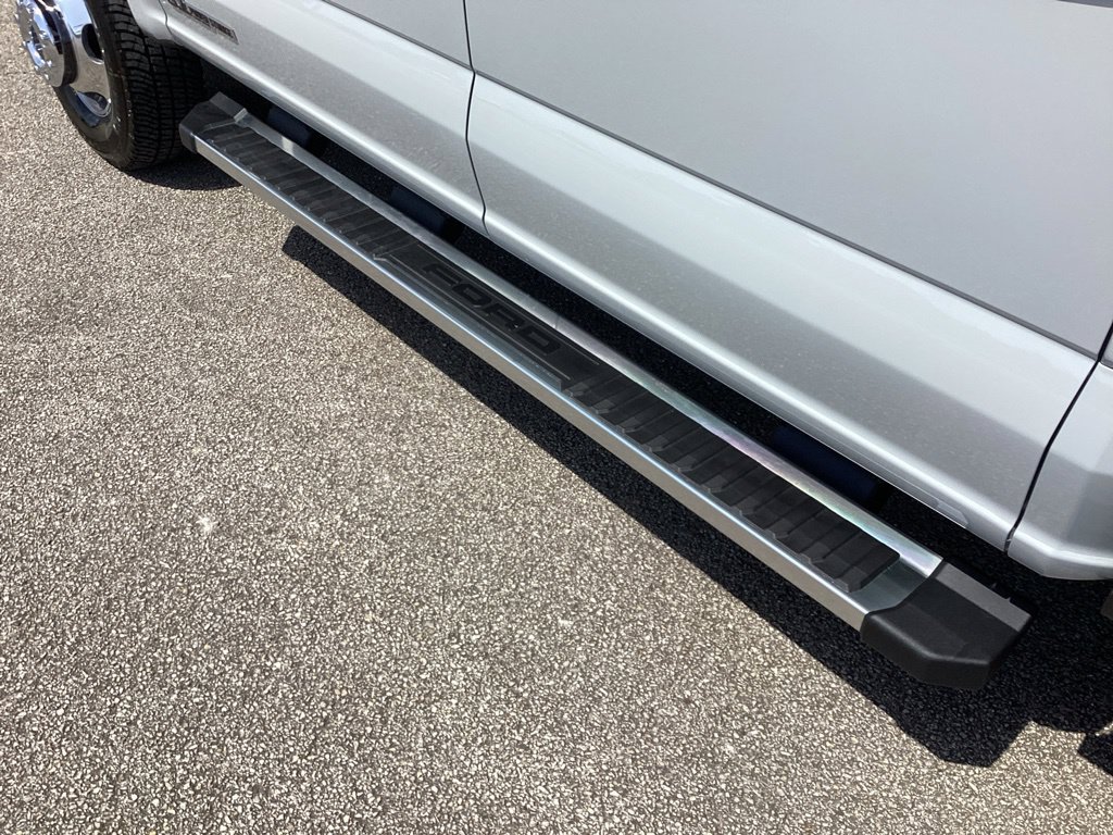 New 2026 Ford F350 Lariat AWD/4WD image 27