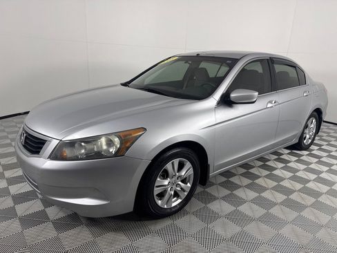 Used 2008 Honda Accord LX-P image 9