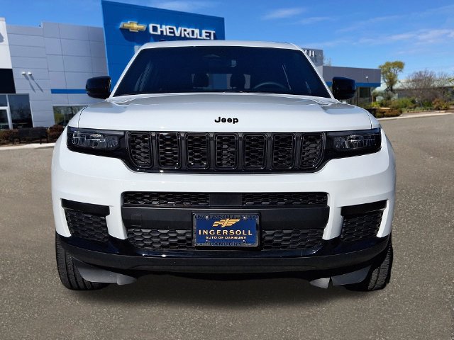 Used 2023 Jeep Grand Cherokee L Laredo AWD/4WD image 23