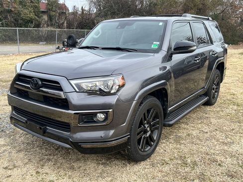 Used 2020 Toyota 4Runner Limited image 3