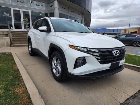 Used 2022 Hyundai Tucson SEL w/ Cargo Package image 3