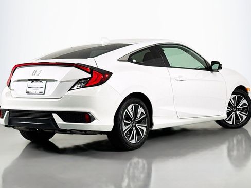Used 2017 Honda Civic EX-T image 11