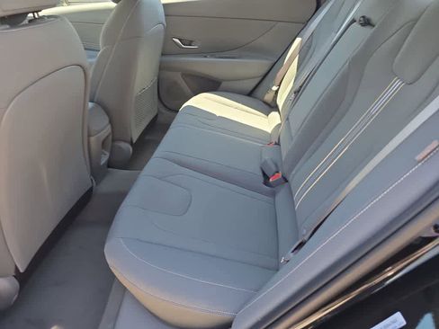 New 2026 Hyundai Elantra SEL Sport Premium FWD image 21