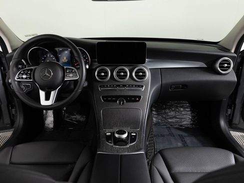 Used 2019 Mercedes-Benz C 300 Sedan w/ Premium Package image 37