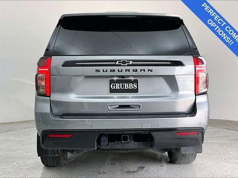 Used 2024 Chevrolet Suburban Z71 w/ Luxury Package image 7