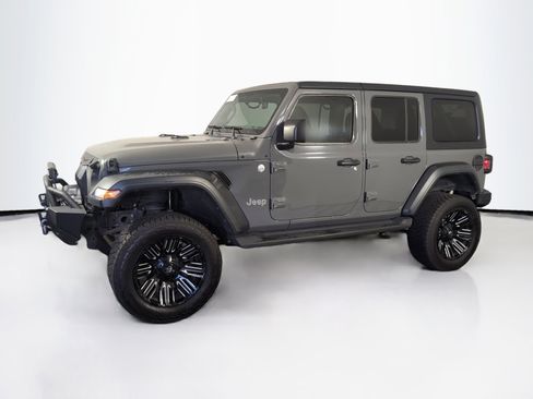 Used 2019 Jeep Wrangler Unlimited Sport S image 3