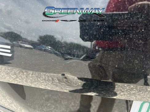 Used 2025 Kia Sportage SX FWD image 5