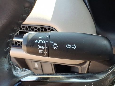 Used 2024 Honda HR-V EX-L image 19