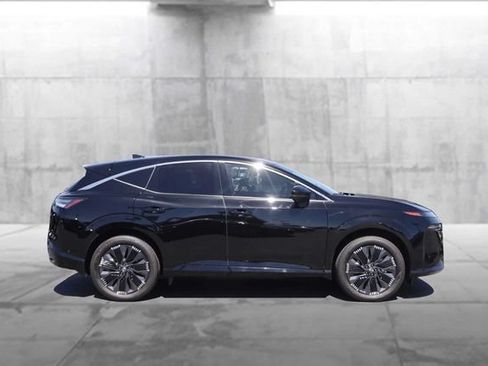 Certified 2025 Nissan Murano Platinum w/ Cargo Package AWD/4WD image 5