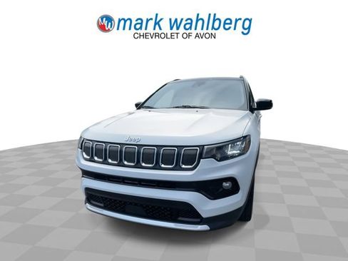 Used 2022 Jeep Compass Limited AWD/4WD image 3
