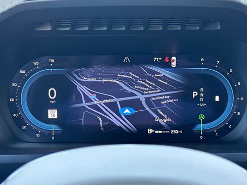 New 2025 Volvo XC90 B6 Ultra image 23