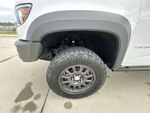 Used 2022 Chevrolet Colorado ZR2 w/ Colorado ZR2 Bison Edition AWD/4WD image 32