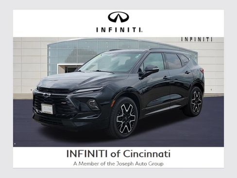 Used 2023 Chevrolet Blazer RS w/ Driver Confidence II Package FWD image 1